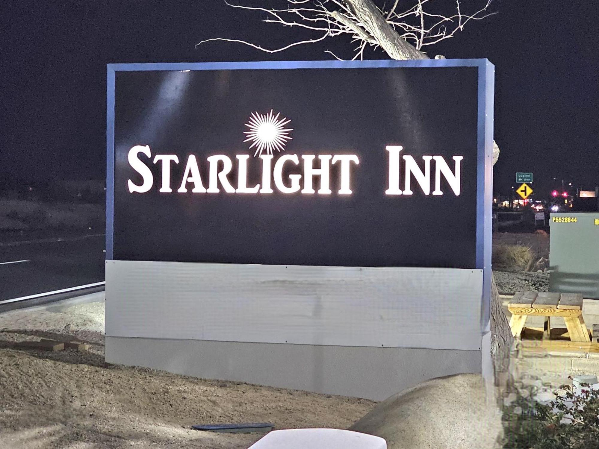 Starlight Inn & Suites Motel 29 Palms Joshua Tree National Park Twentynine Palms Exterior photo